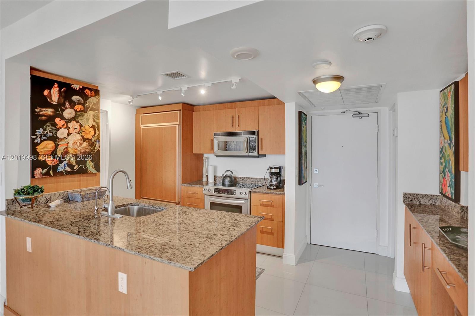10275 Collins #829 Bal Harbour, FL 33154