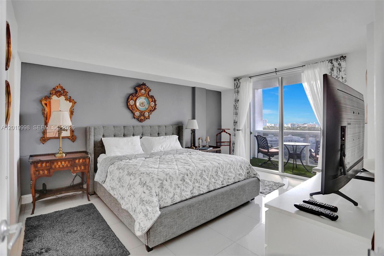 10275 Collins #829 Bal Harbour, FL 33154