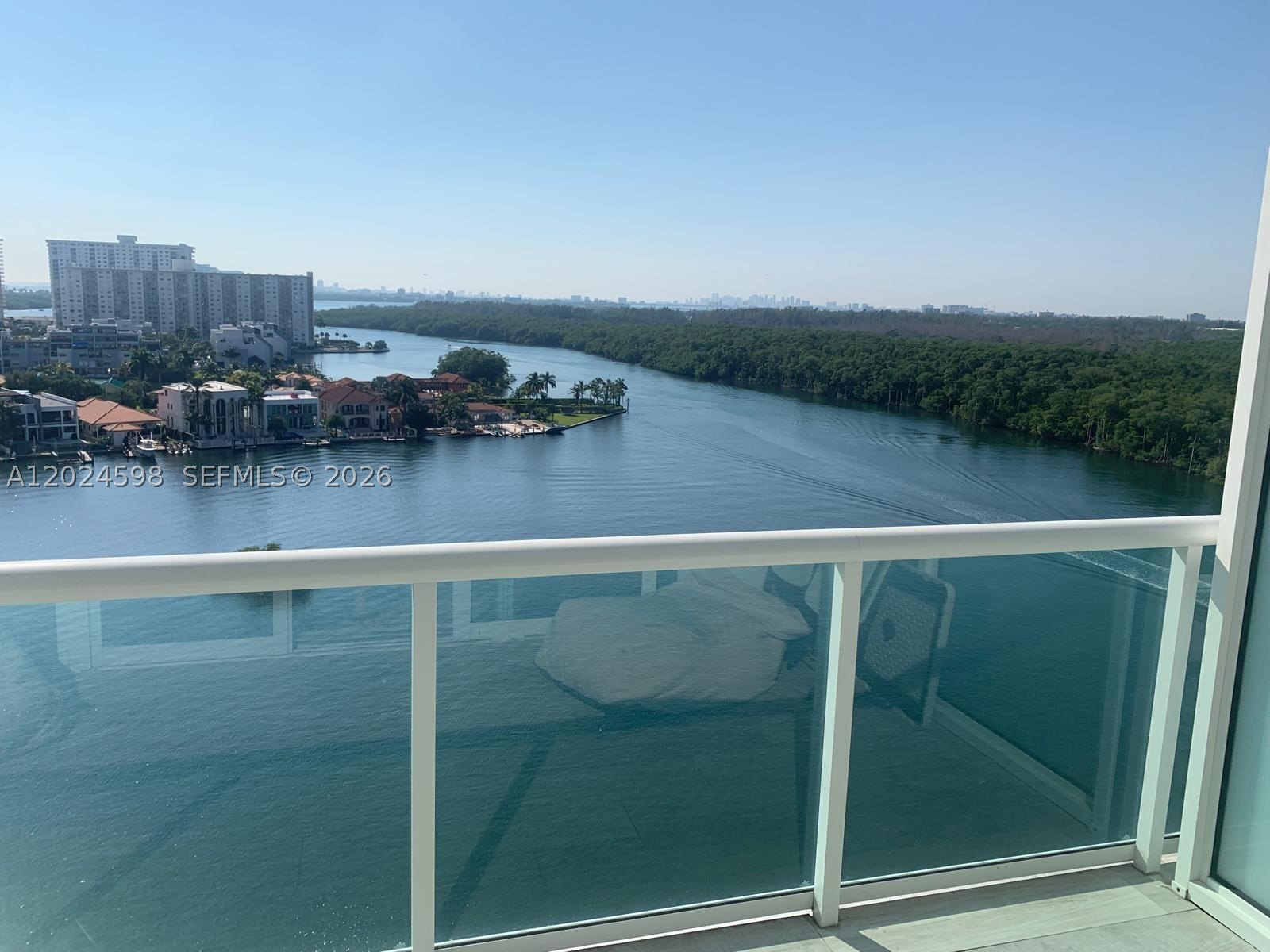 image 400 Sunny Isles12