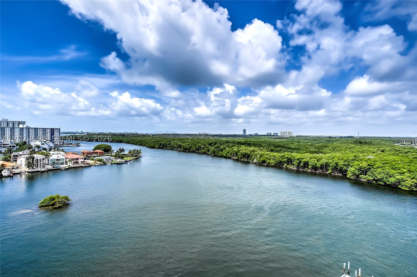 image 400 Sunny Isles16