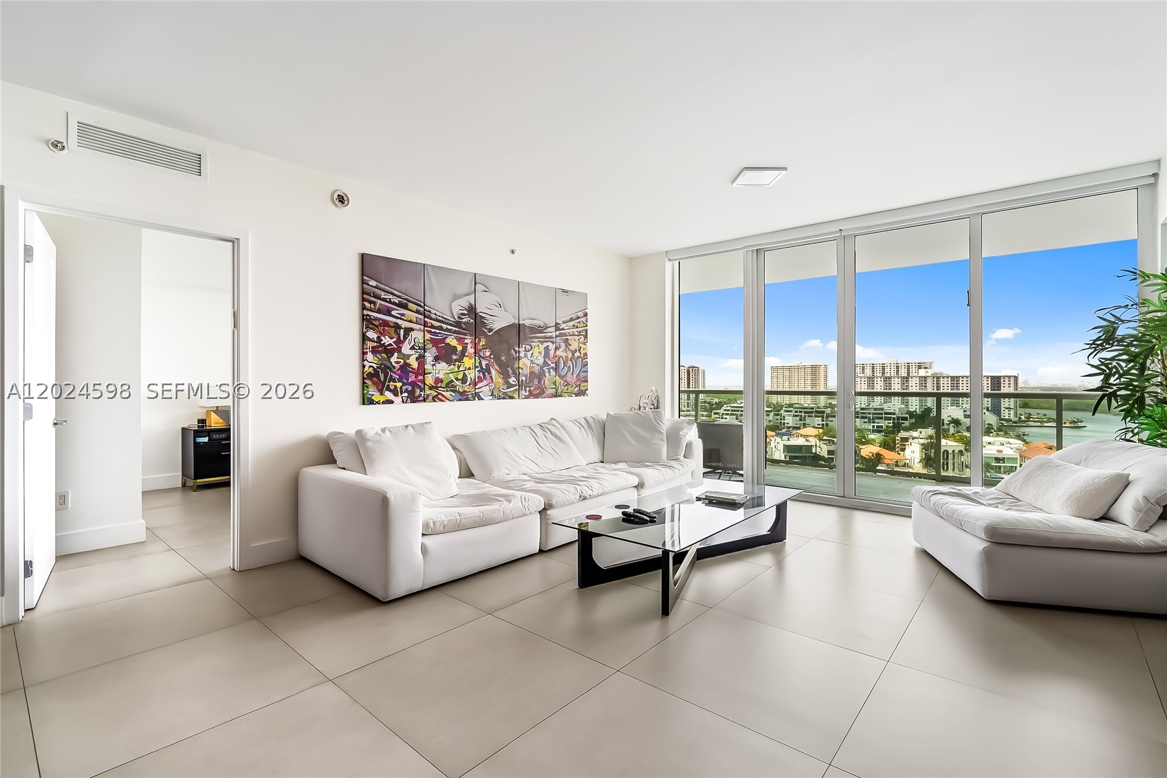image 400 Sunny Isles19