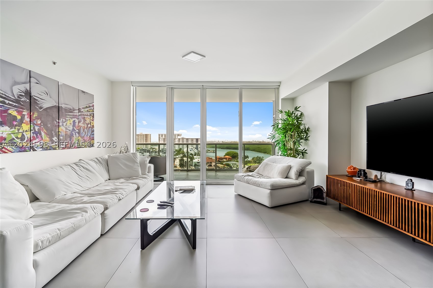 image 400 Sunny Isles22
