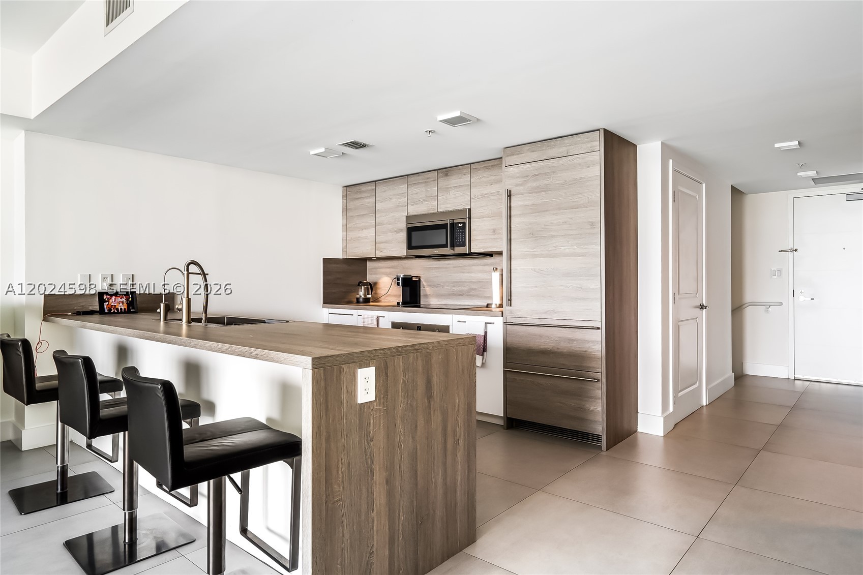 image 400 Sunny Isles25