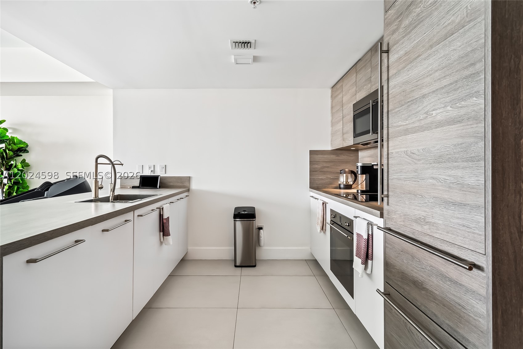 image 400 Sunny Isles28