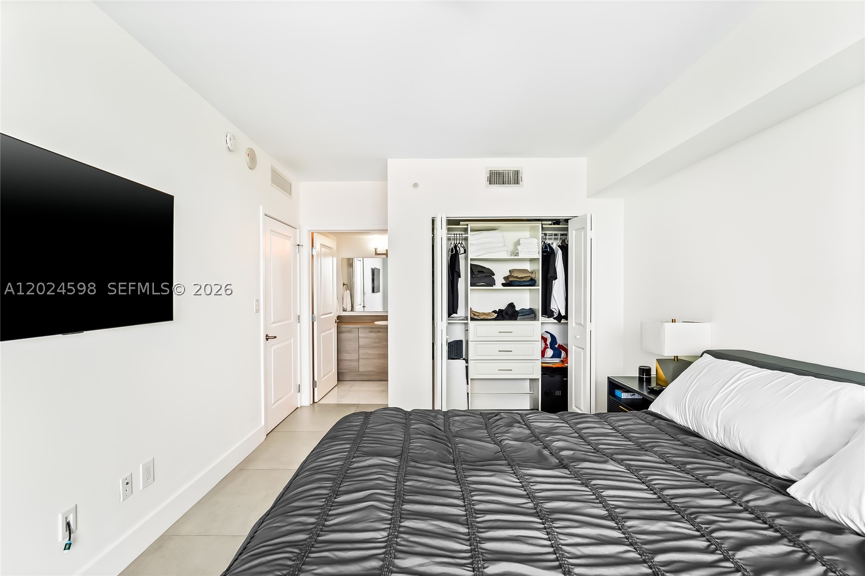 image 400 Sunny Isles33