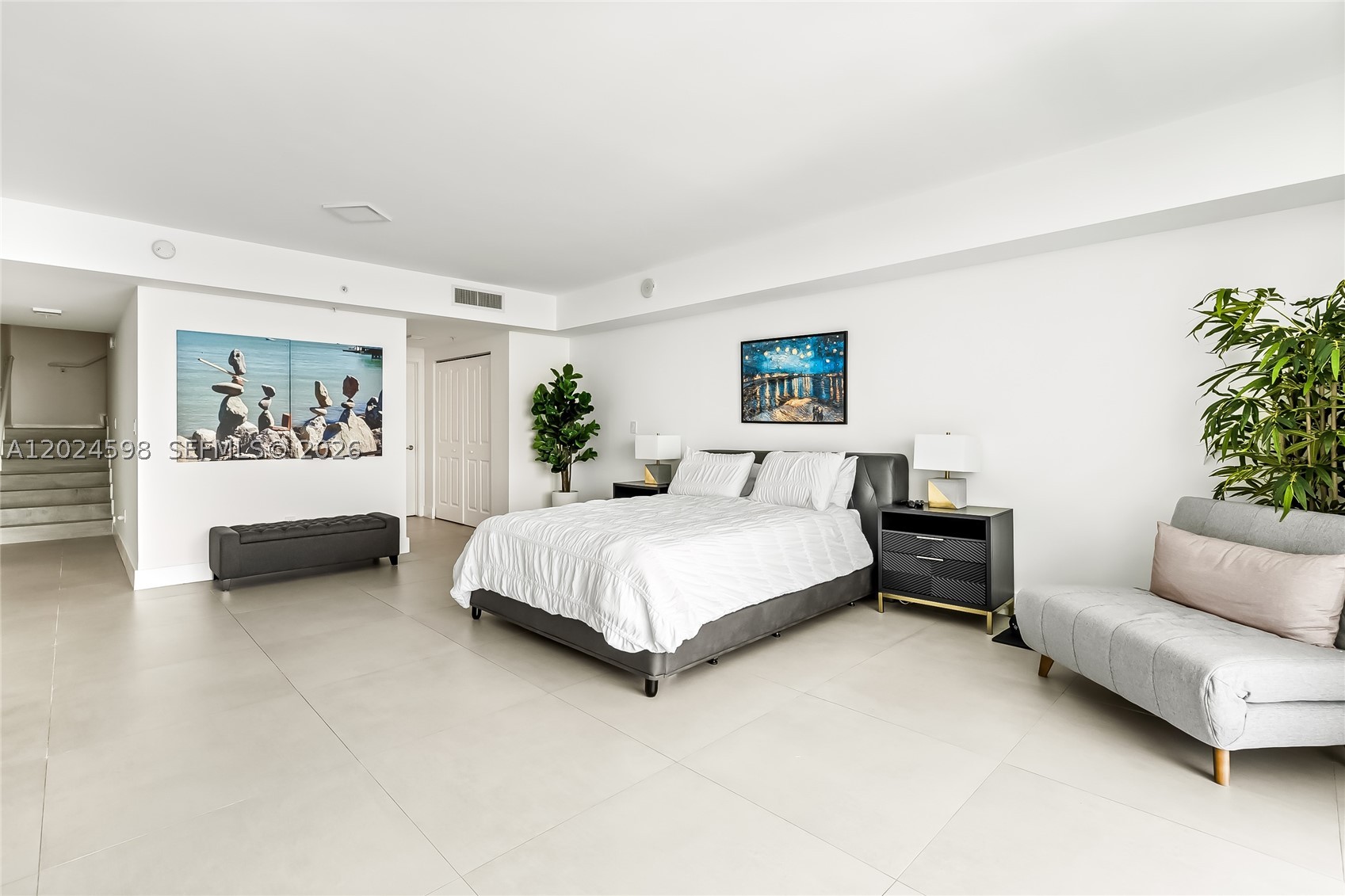 image 400 Sunny Isles45