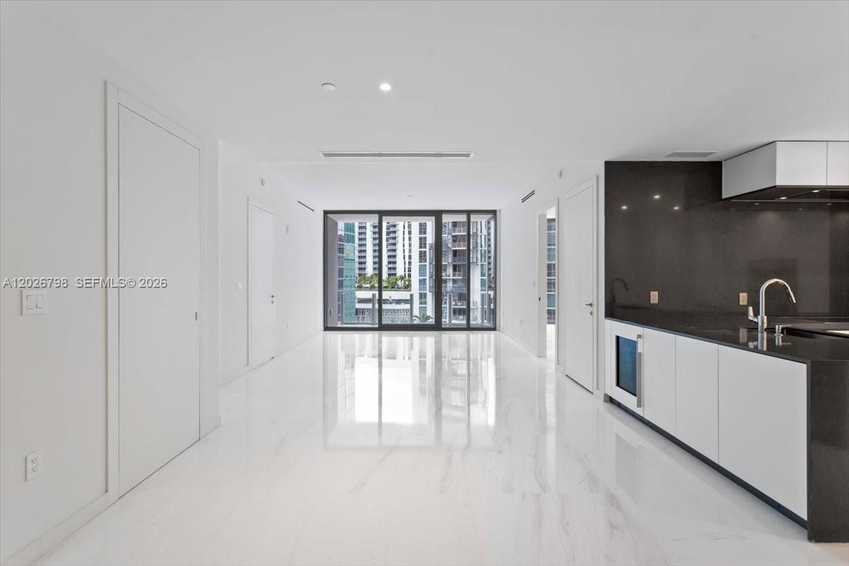 300 Biscayne Blvd Way #4609