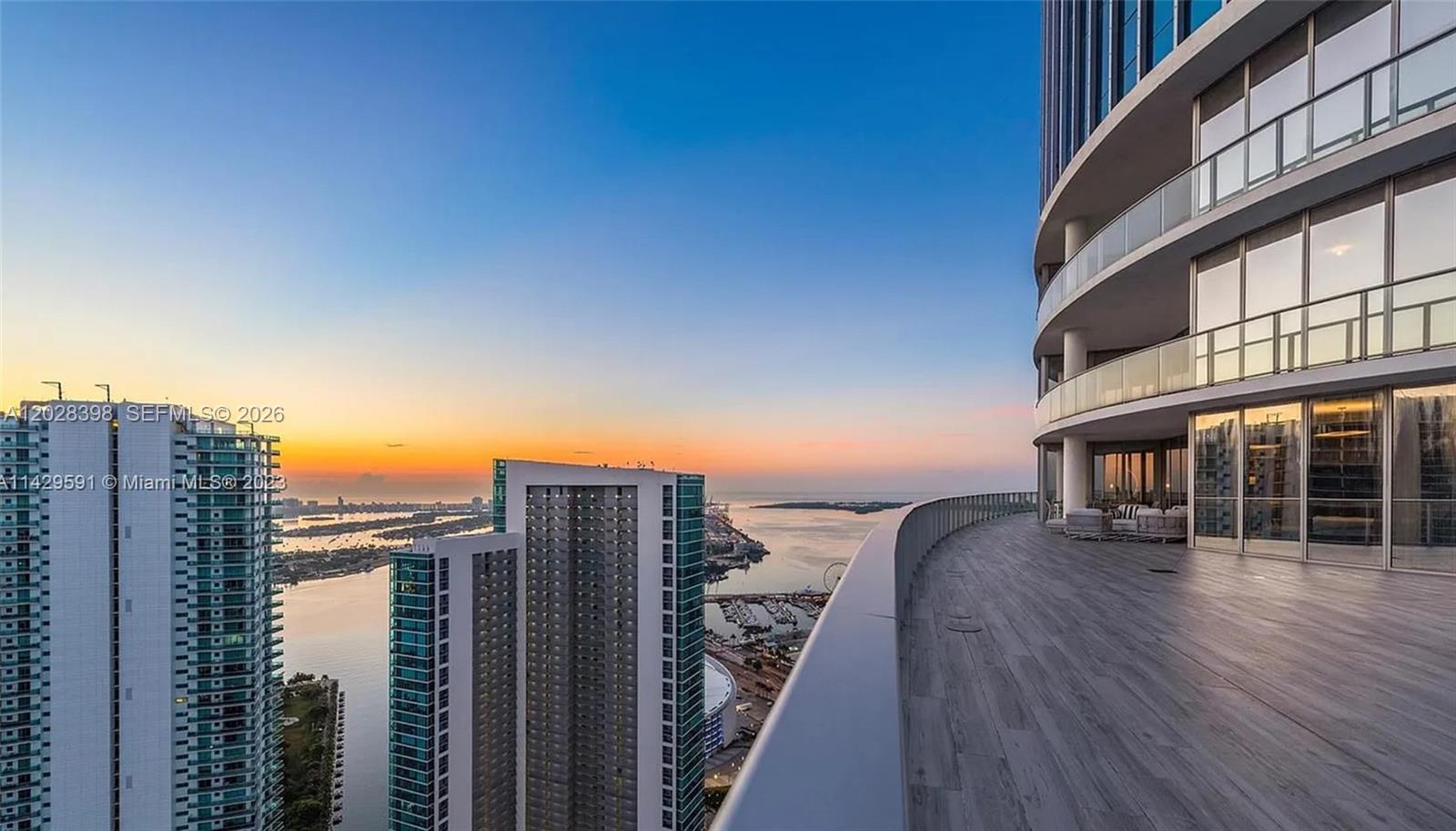 851 NE 1st Ave #5201 Miami, FL 33132