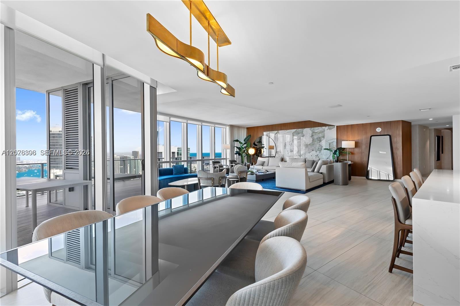 851 NE 1st Ave #5201 Miami, FL 33132
