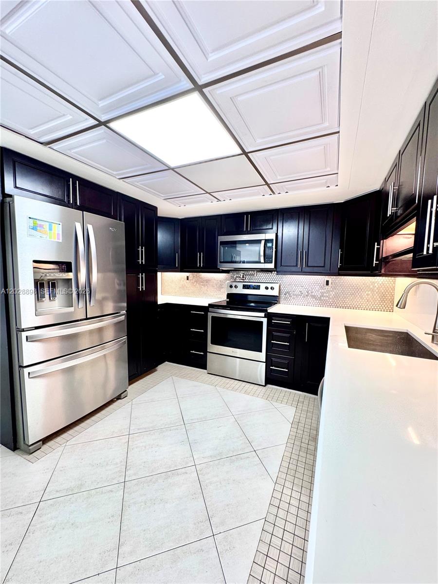 535 NW 98th Ave Plantation, FL 33324