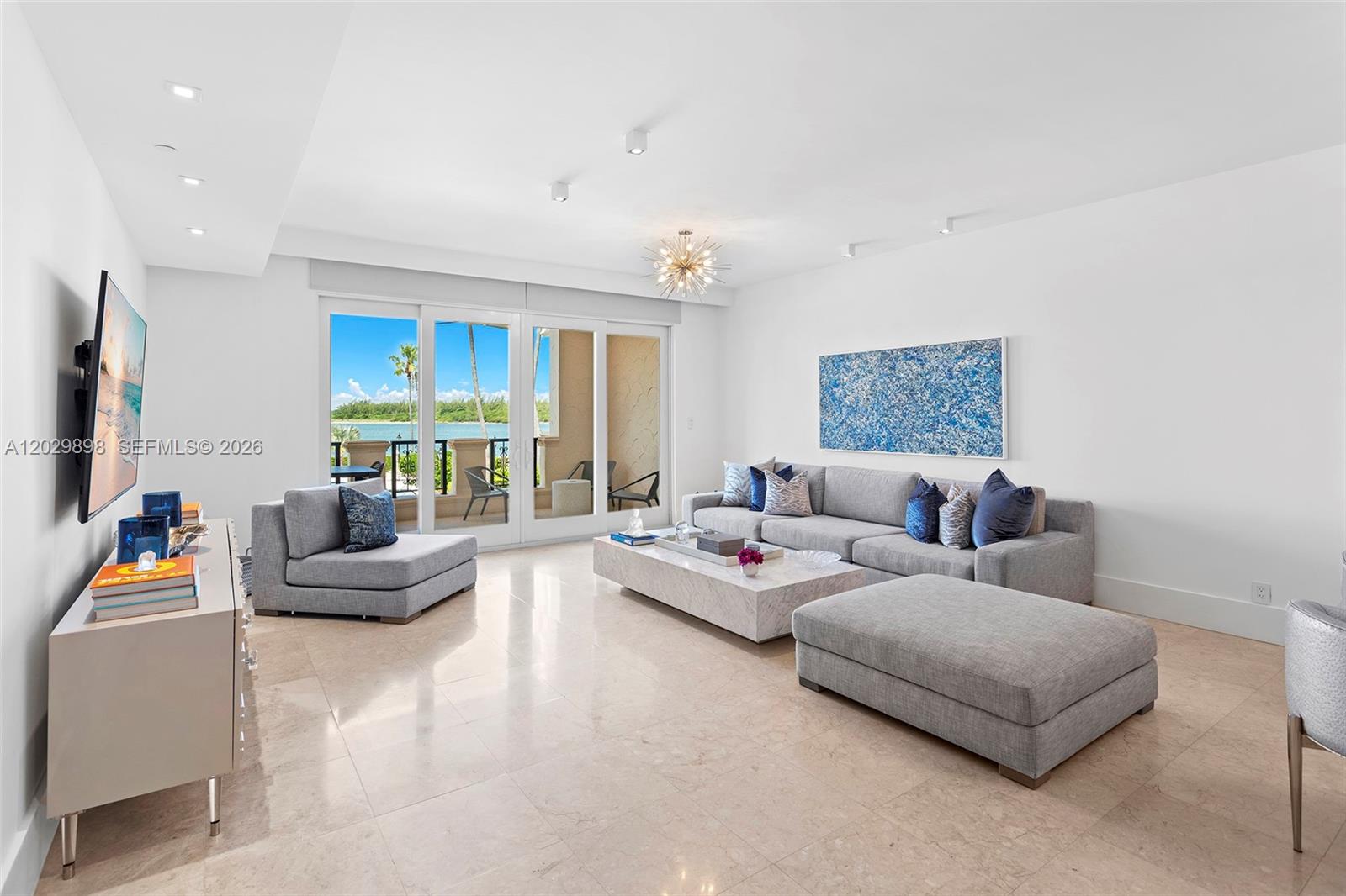 2122 Fisher Is Dr #2122 Miami Beach, FL 33109