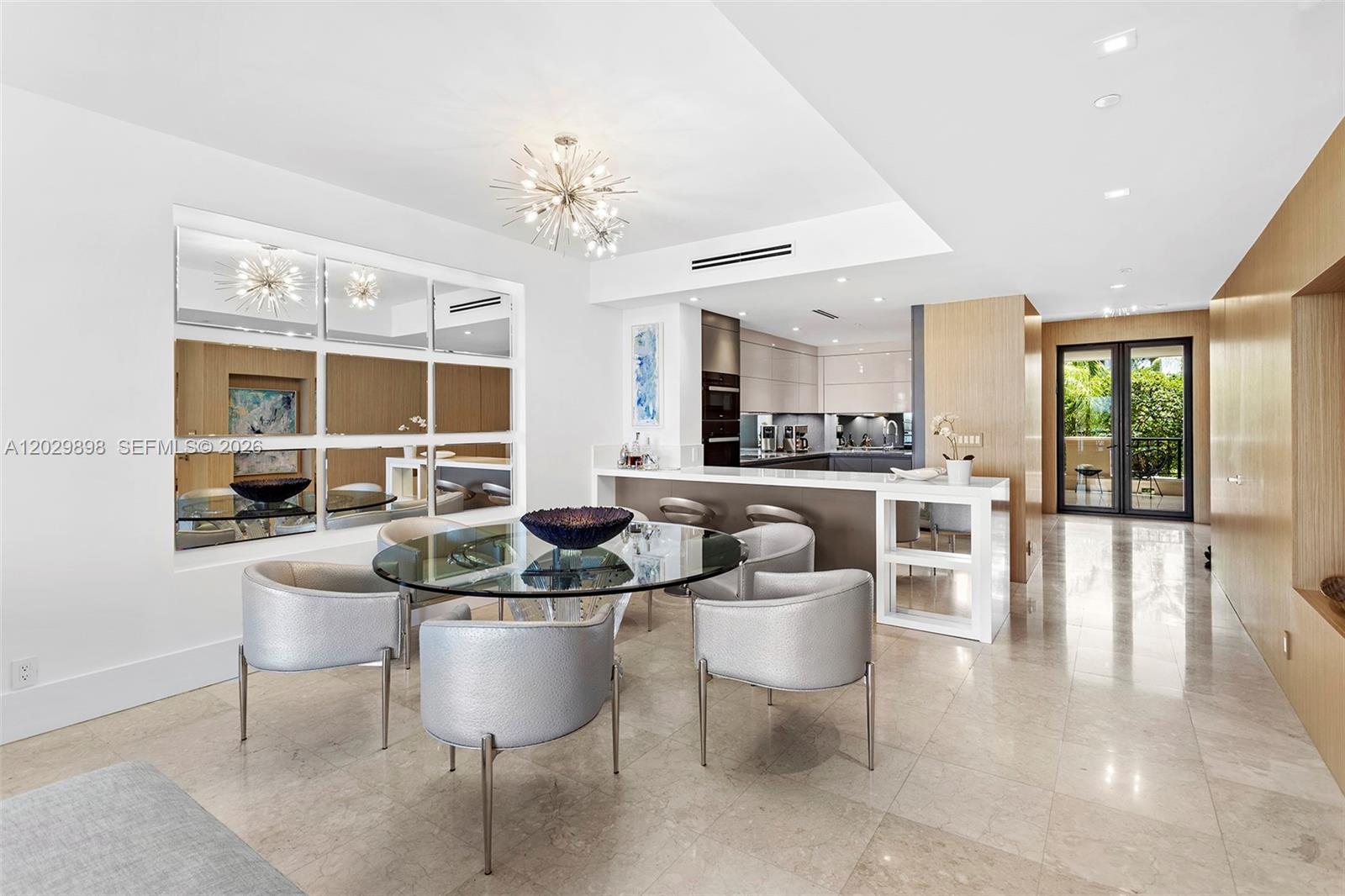 2122 Fisher Is Dr #2122 Miami Beach, FL 33109