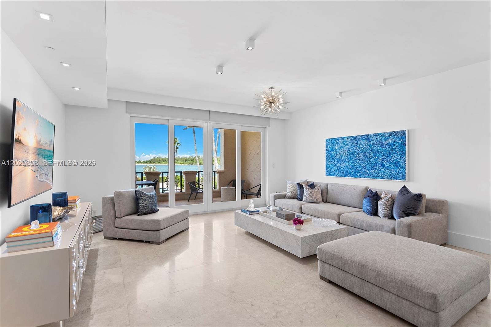 2122 Fisher Is Dr #2122 Miami Beach, FL 33109