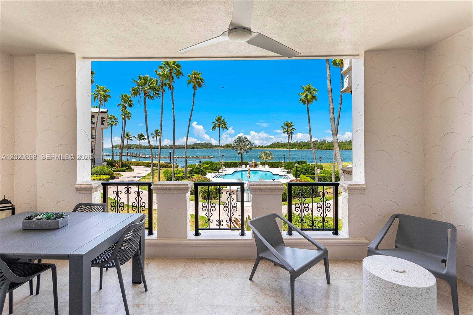 2122 Fisher Is Dr #2122 Miami Beach, FL 33109