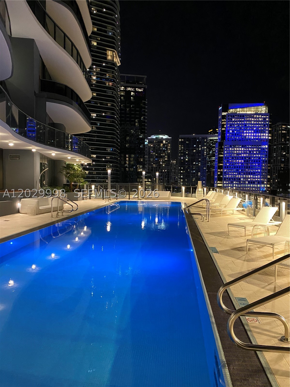 image Brickell Flatiron14