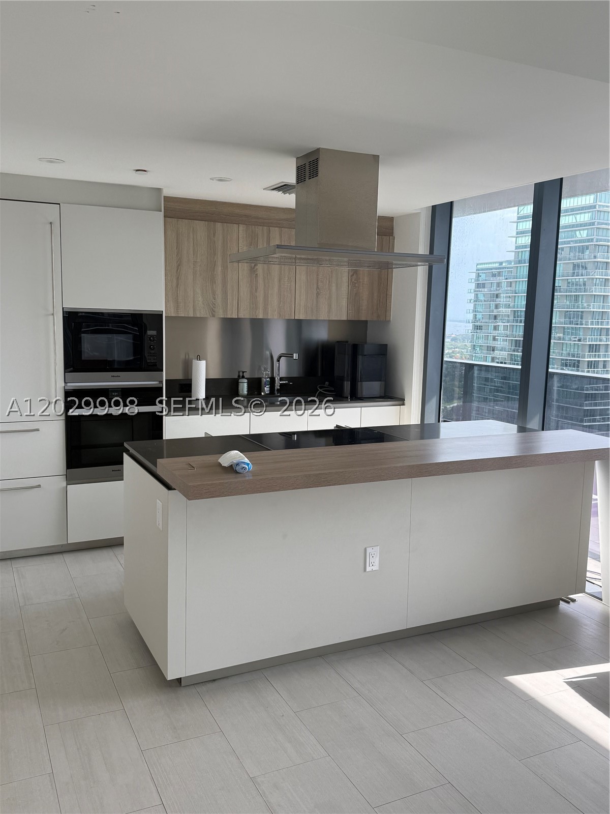 image Brickell Flatiron3
