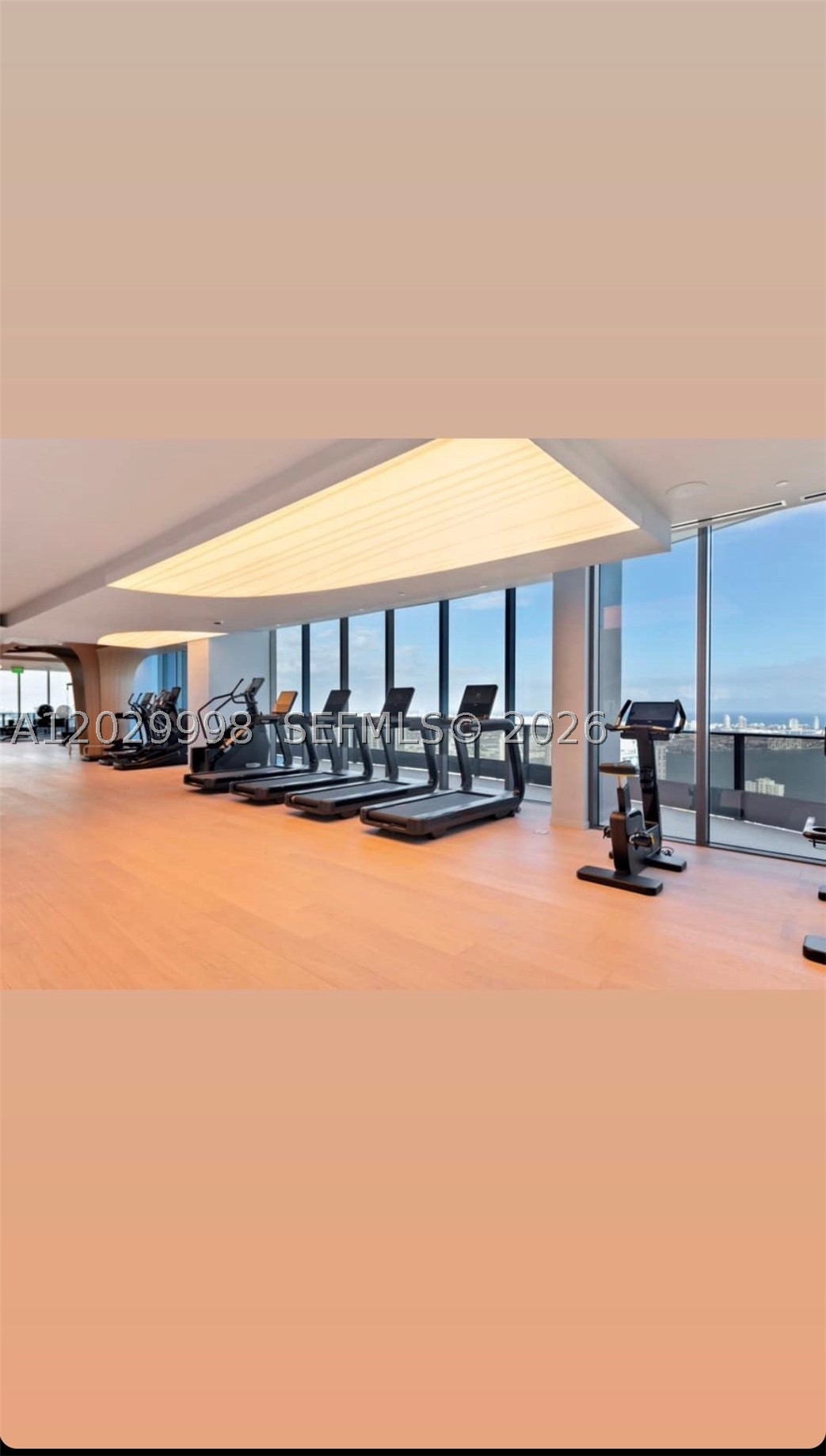 image Brickell Flatiron8