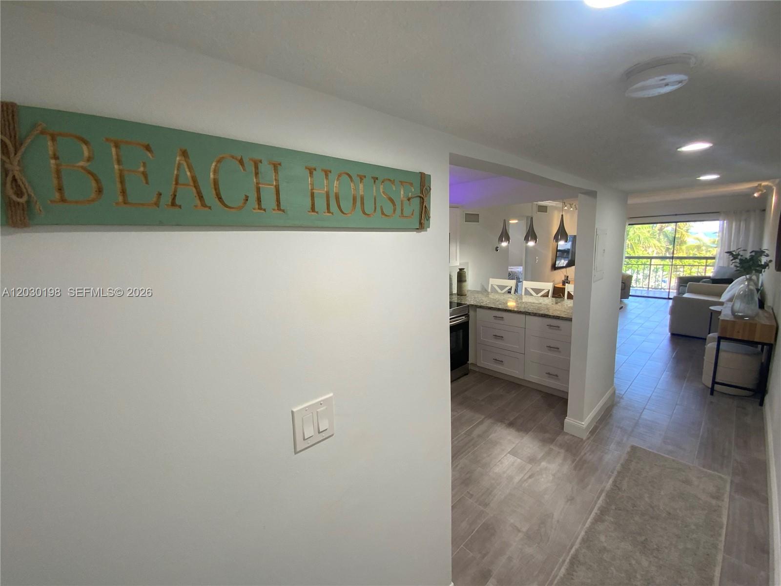 6444 Collins Ave #A6