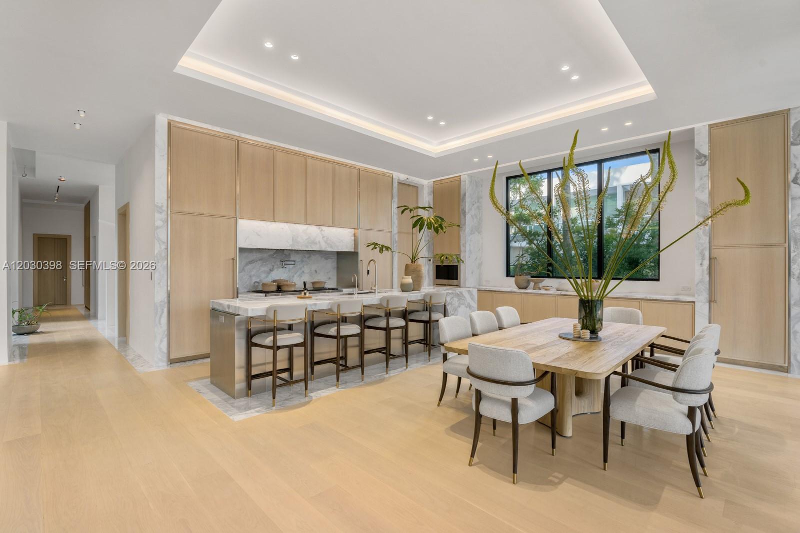 360 S Hibiscus Dr Miami Beach, FL 33139