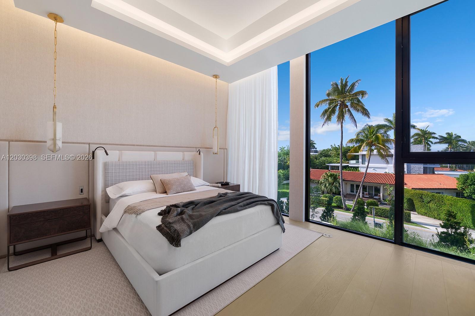 360 S Hibiscus Dr Miami Beach, FL 33139