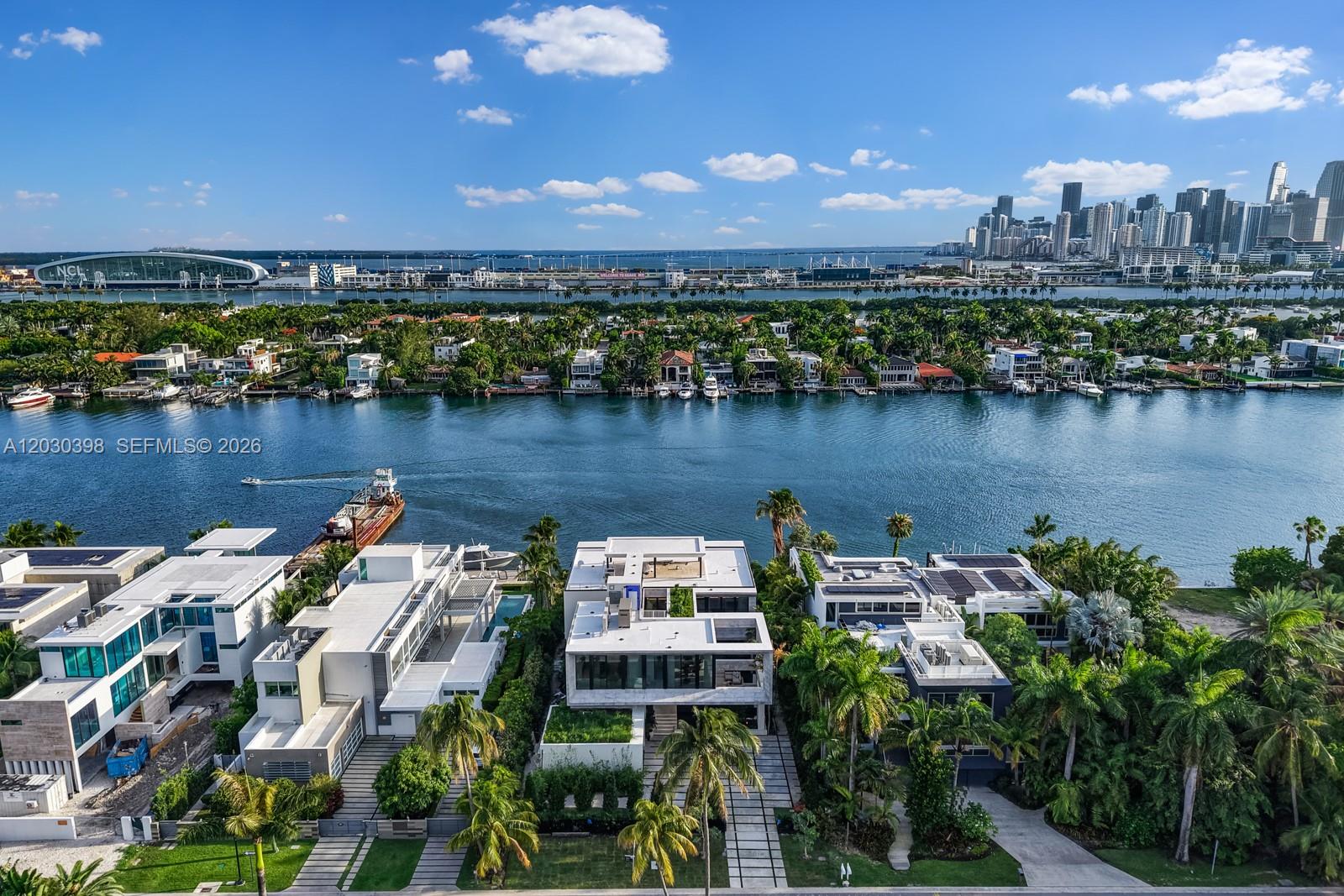 360 S Hibiscus Dr Miami Beach, FL 33139