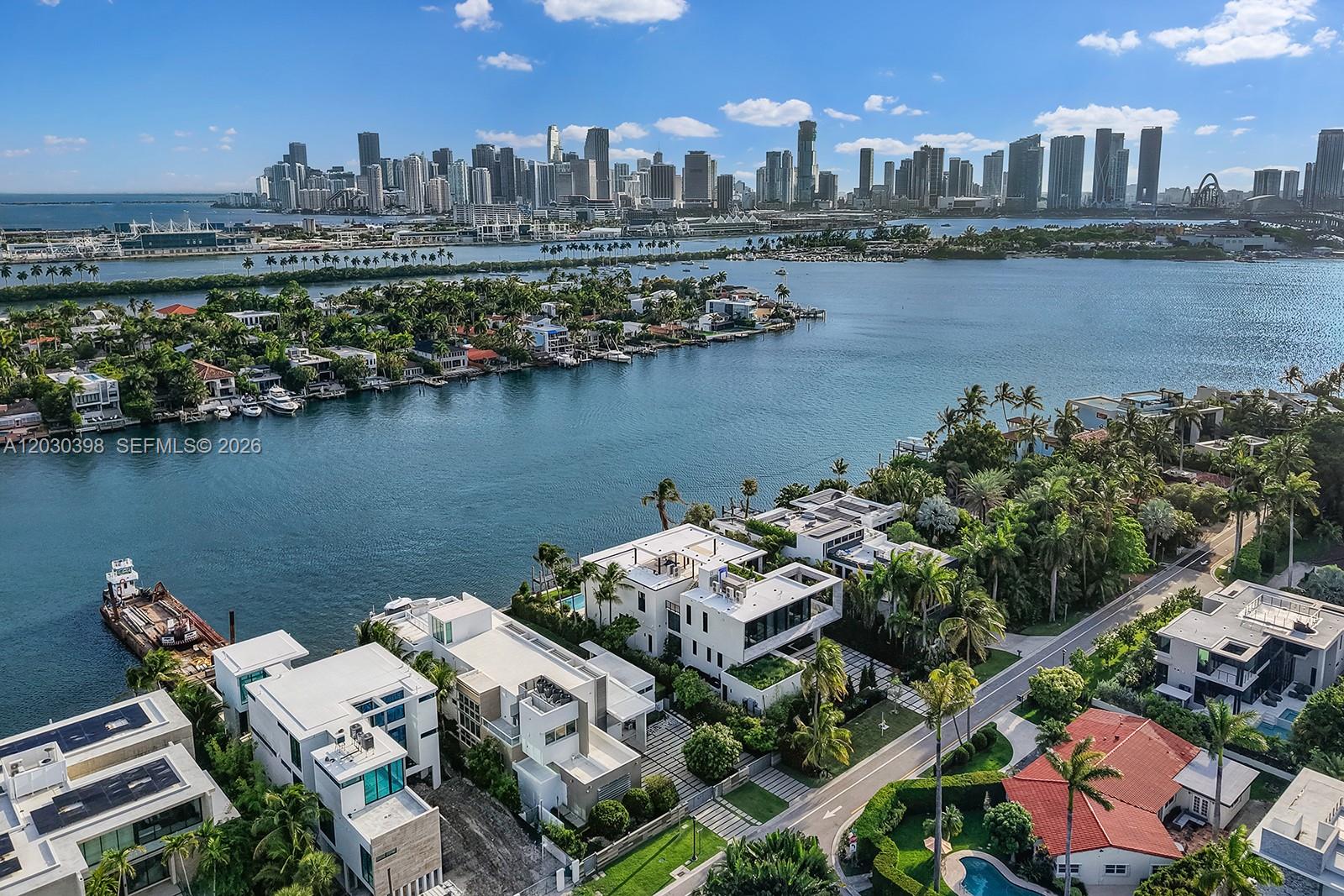 360 S Hibiscus Dr Miami Beach, FL 33139