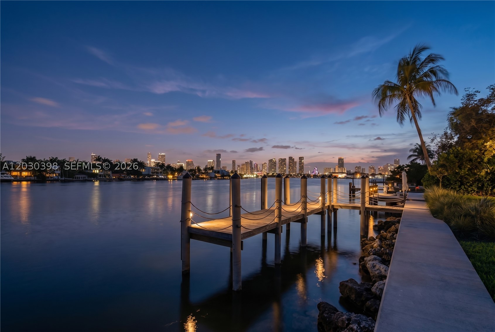 360 S Hibiscus Dr Miami Beach, FL 33139