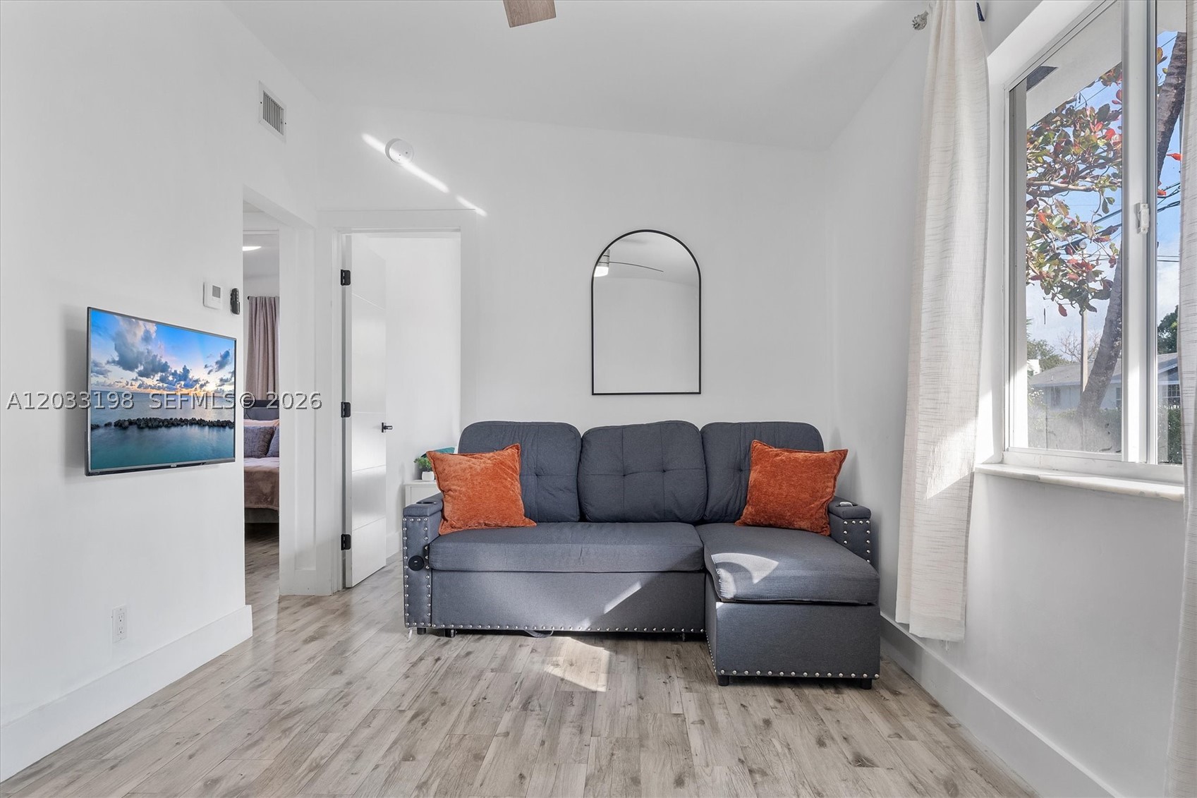 4282 NW 1st Ave Miami, FL 33127