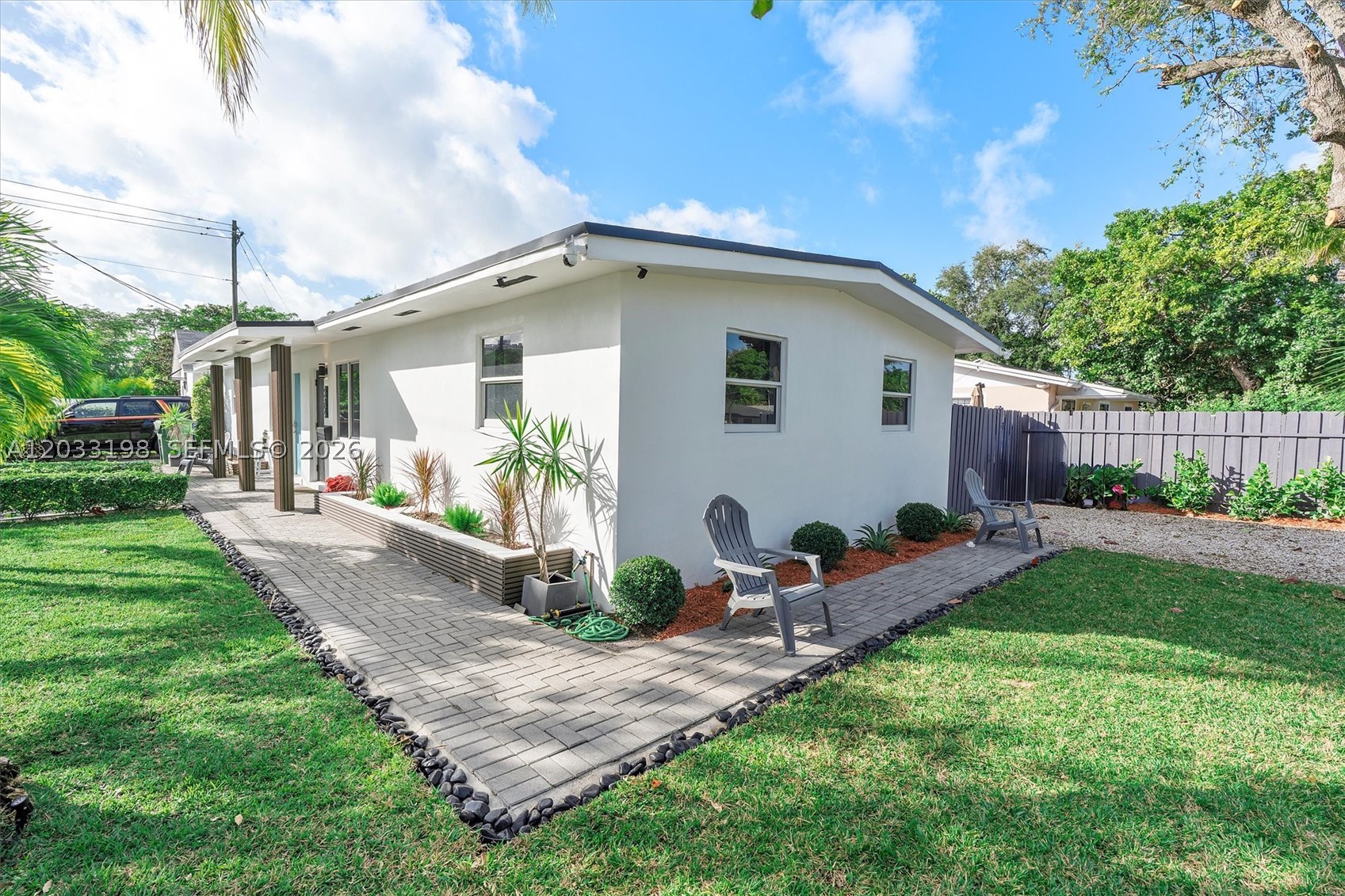4282 NW 1st Ave Miami, FL 33127