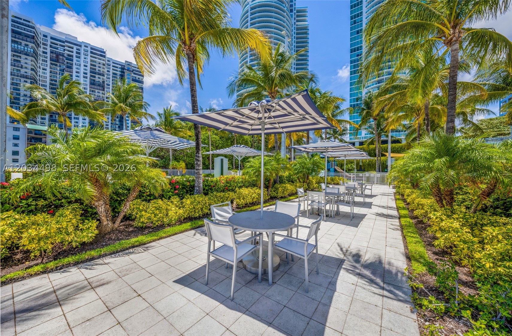 image Skyline on Brickell26