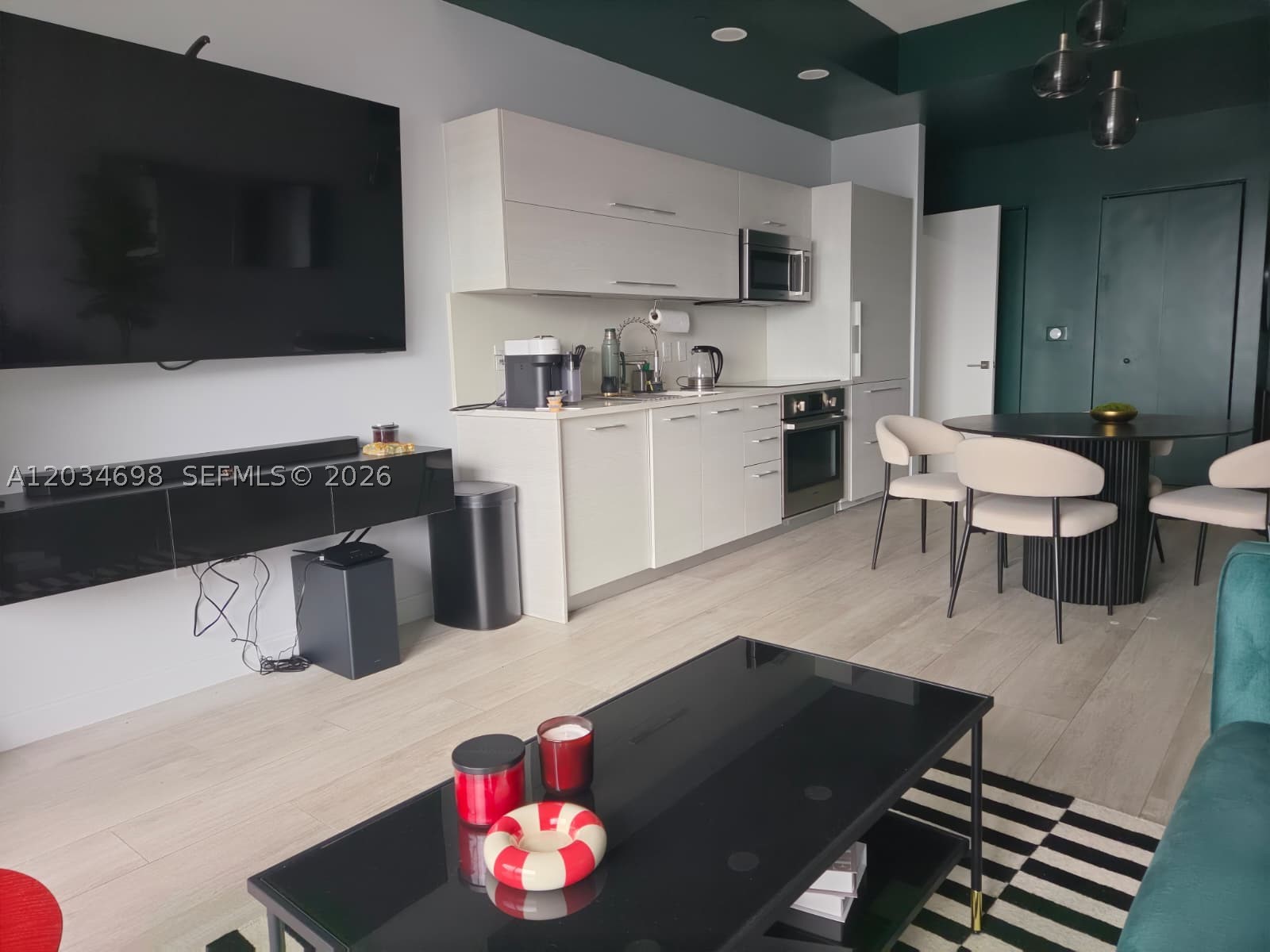 image Brickell Heights East10