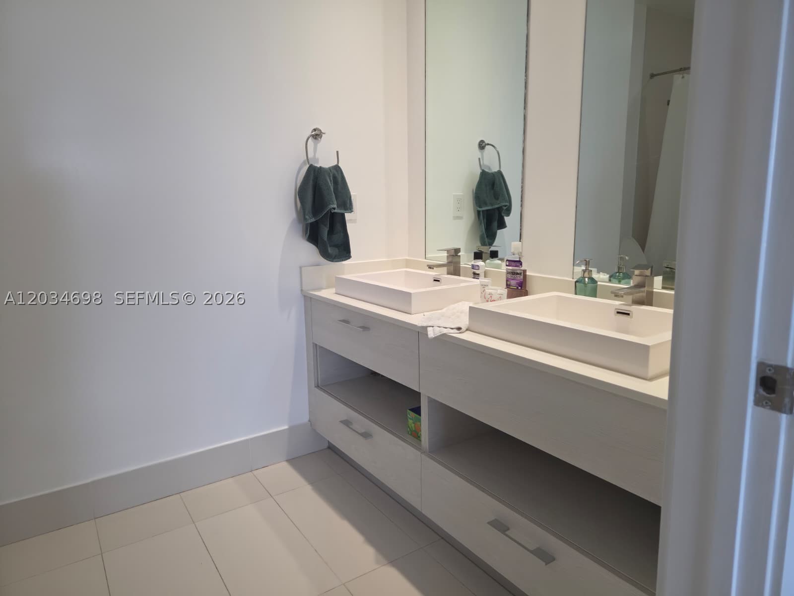 image Brickell Heights East17