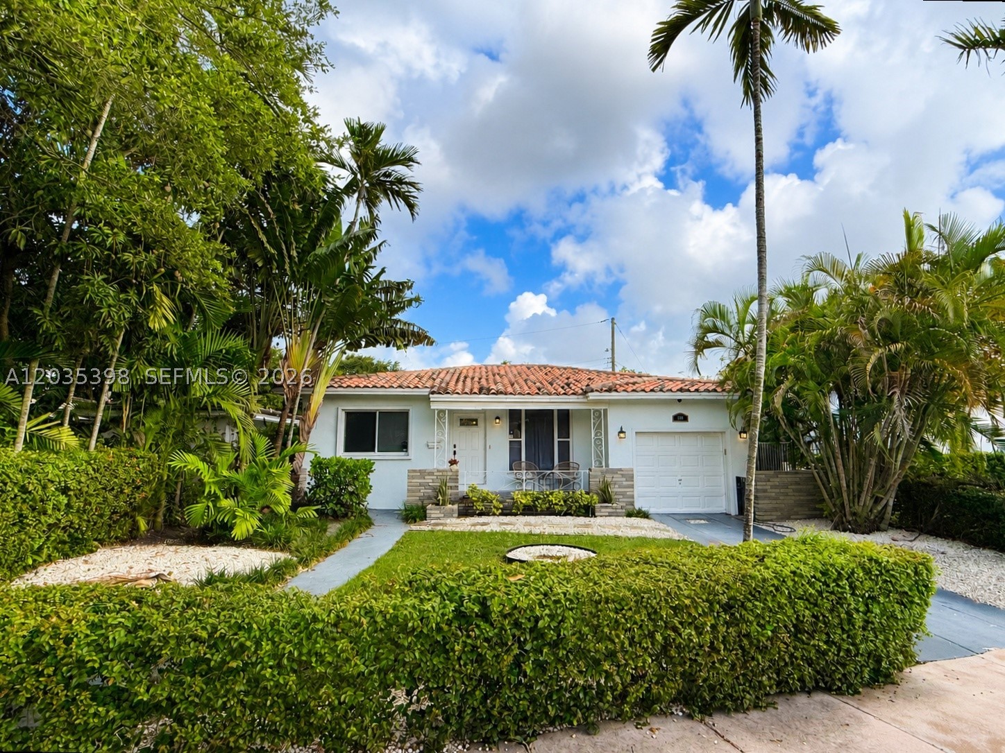 155 Ponce De Leon Blvd