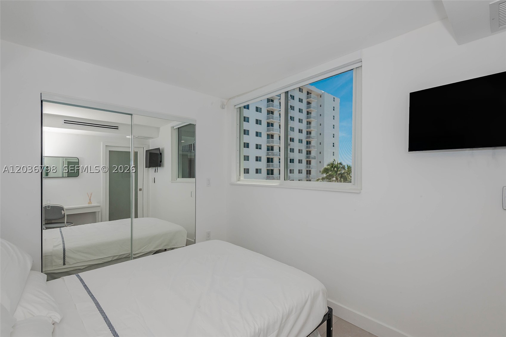 345 Ocean Dr #326 Miami Beach, FL 33139