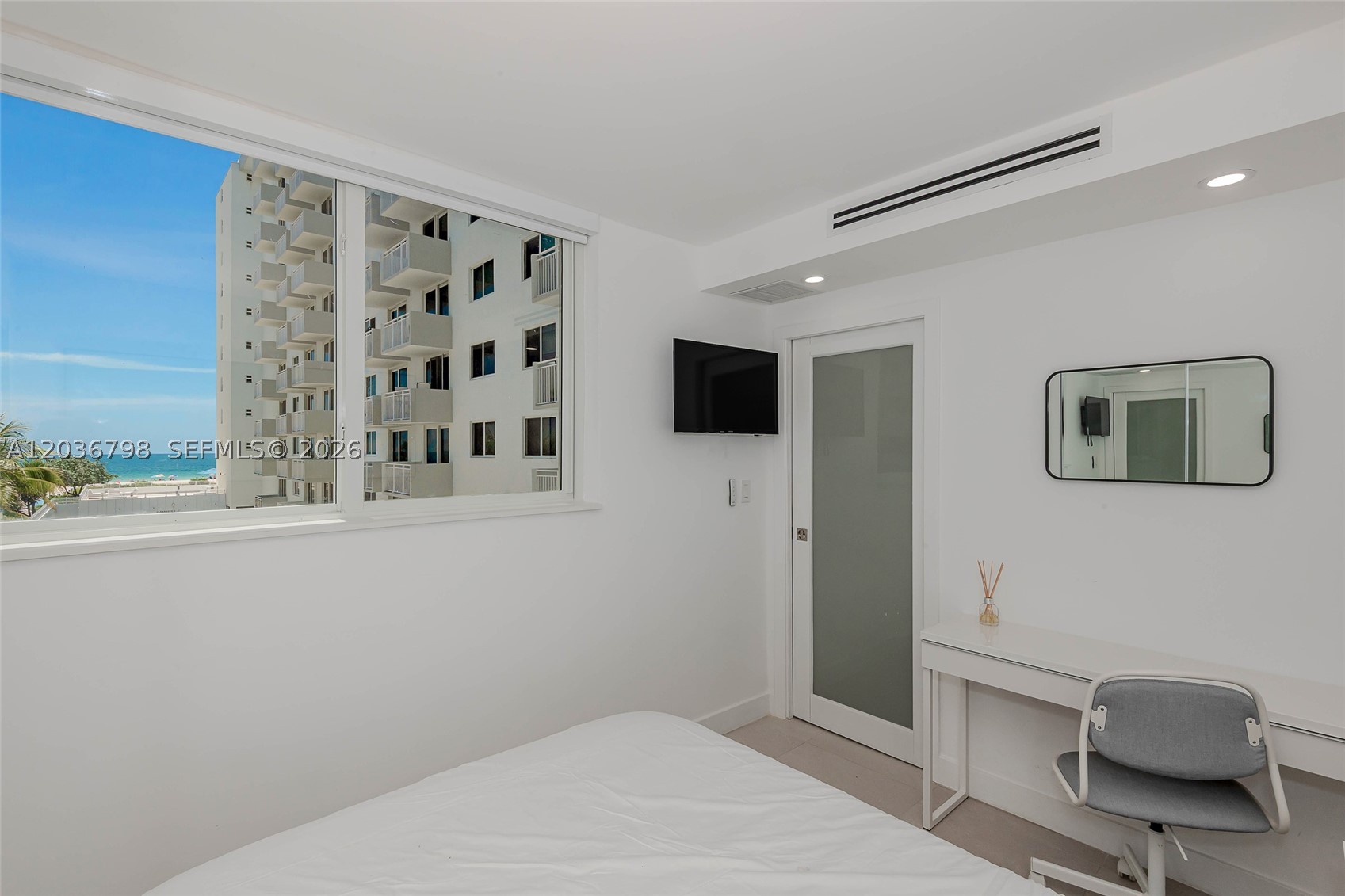 345 Ocean Dr #326 Miami Beach, FL 33139