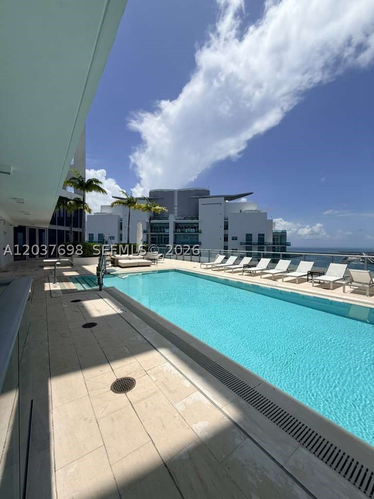 image Brickell House25