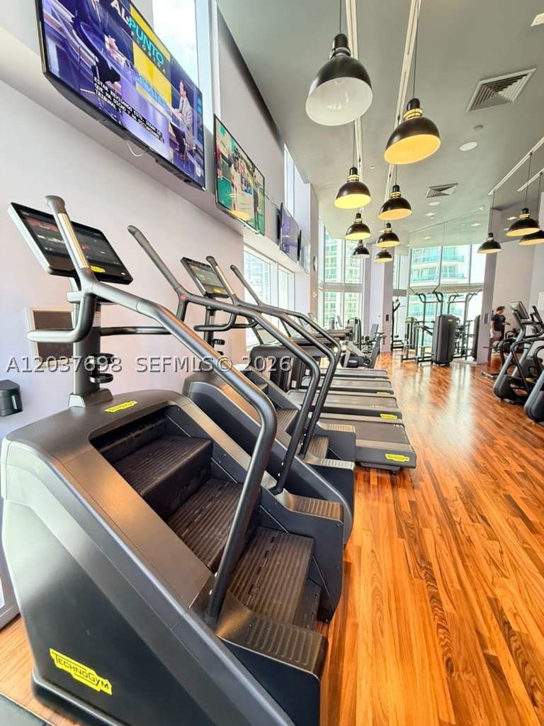 image Brickell House38