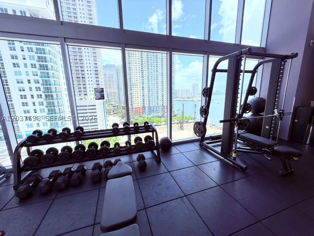 image Brickell House43
