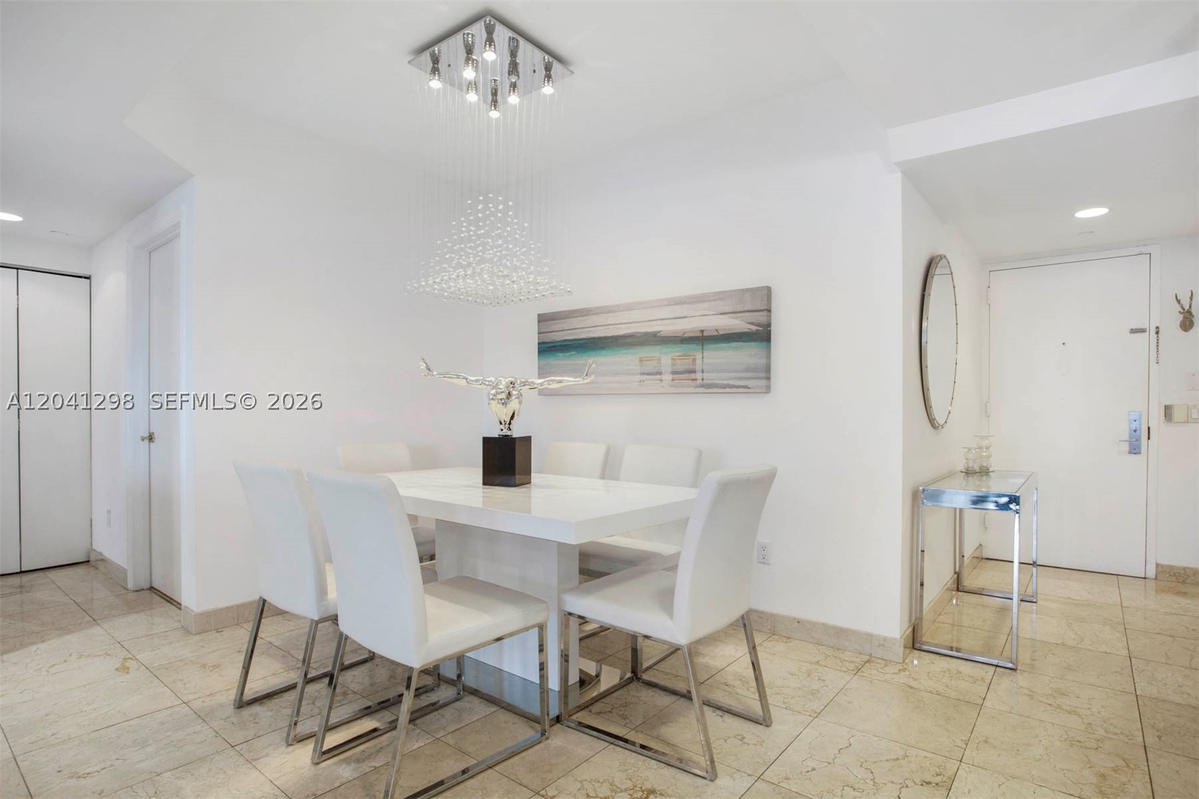 4775 Collins Ave #2508 Miami Beach, FL 33140
