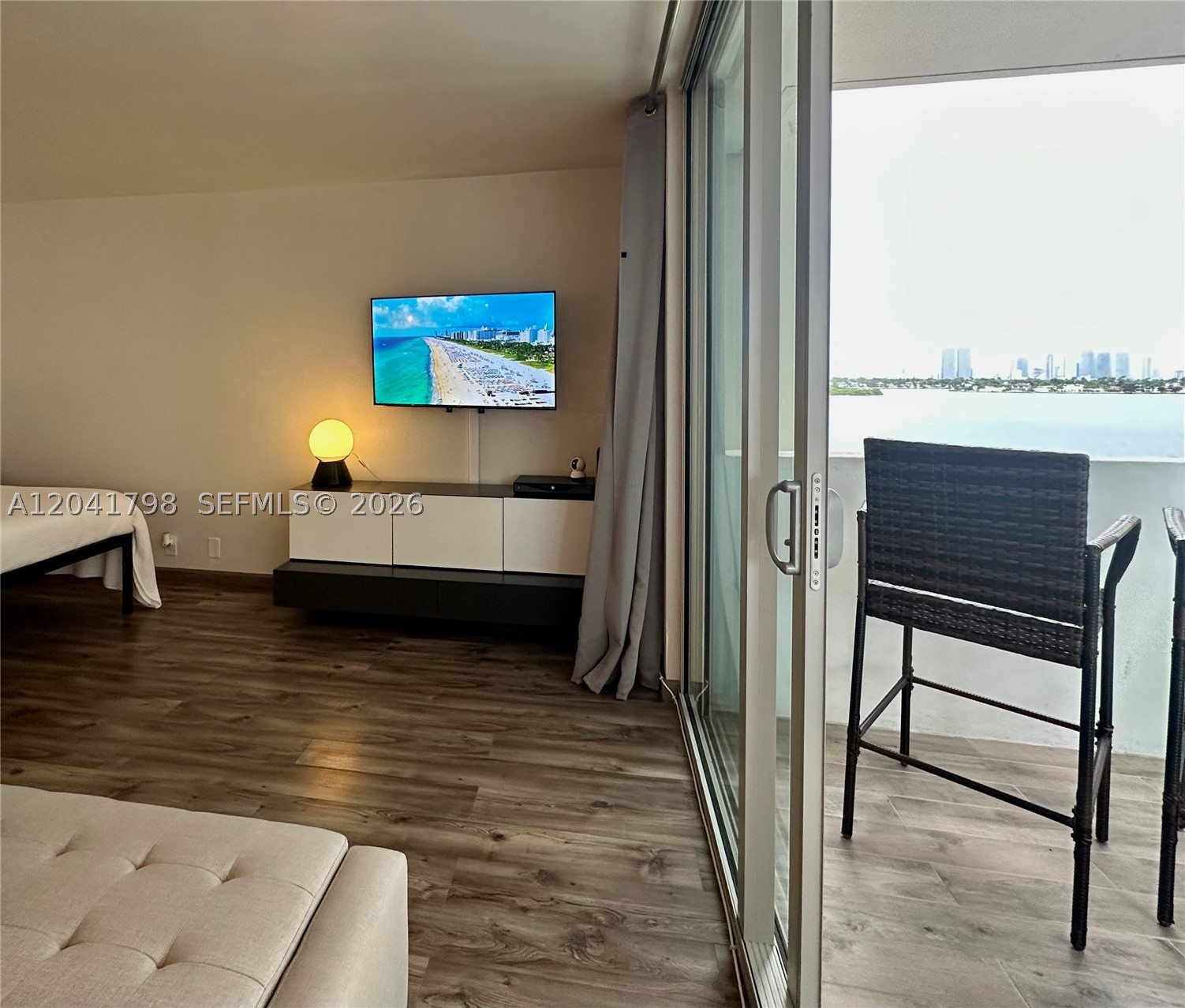 1200 West Ave #724 Miami Beach, FL 33139