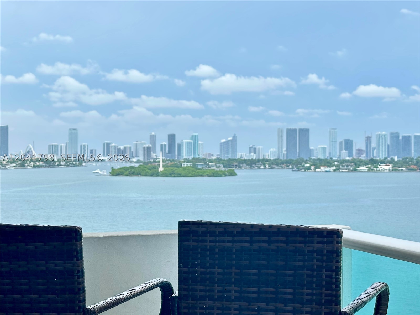1200 West Ave #724 Miami Beach, FL 33139