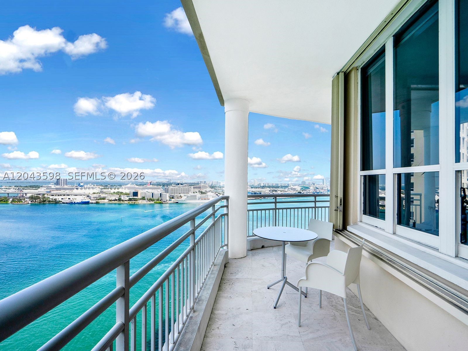 888 Brickell Key Dr #2412 Miami, FL 33131