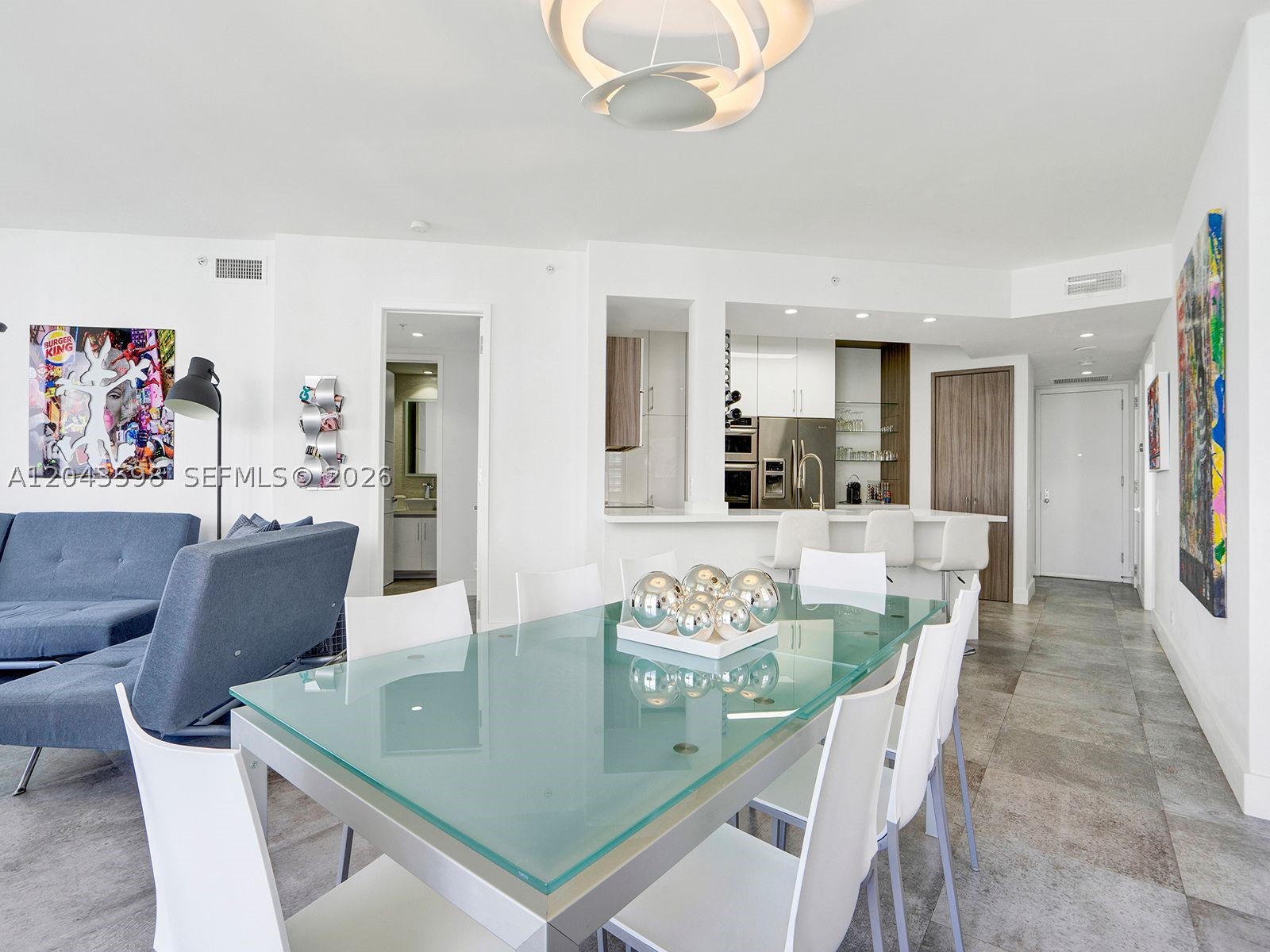 888 Brickell Key Dr #2412 Miami, FL 33131