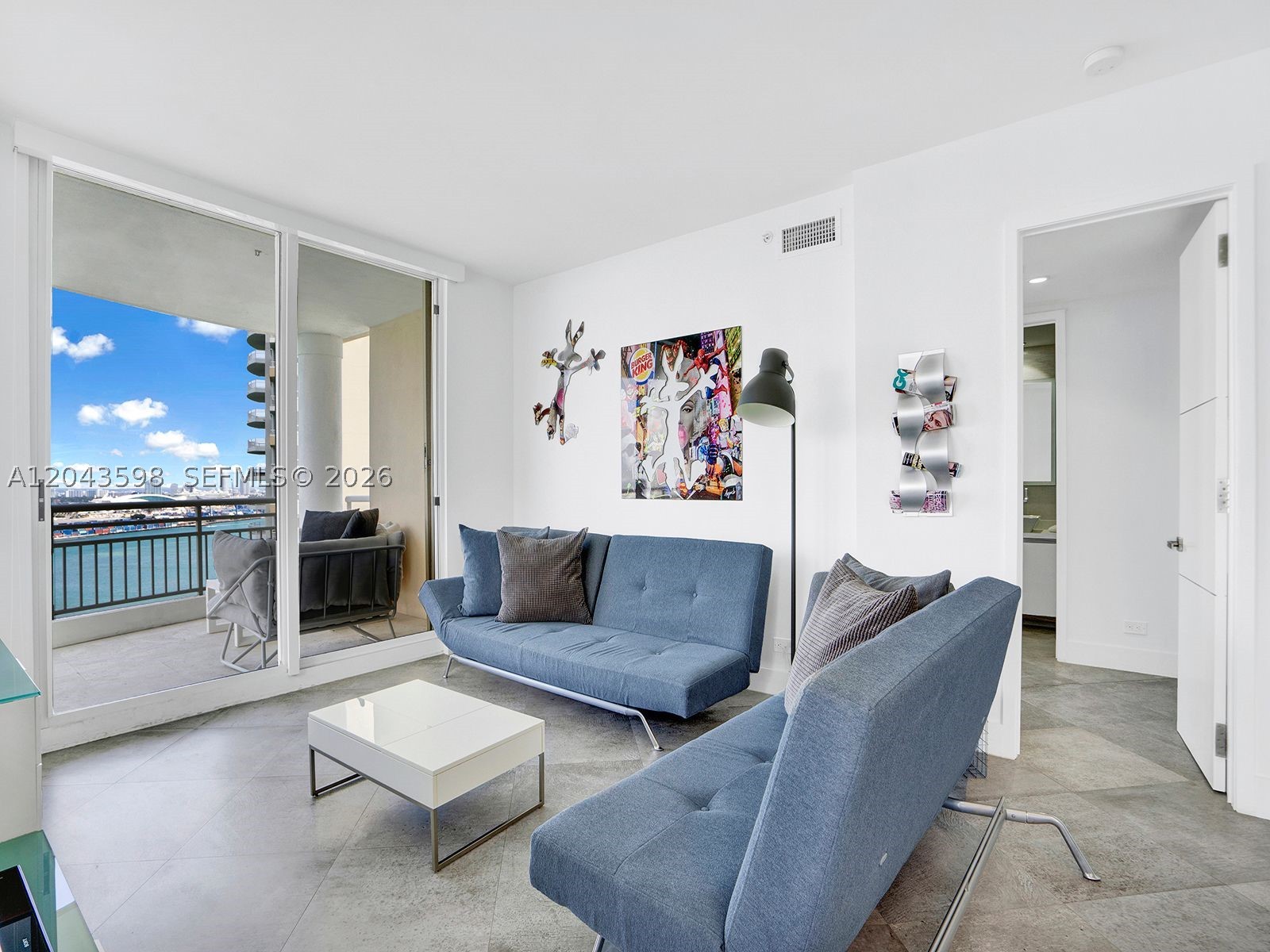 888 Brickell Key Dr #2412 Miami, FL 33131
