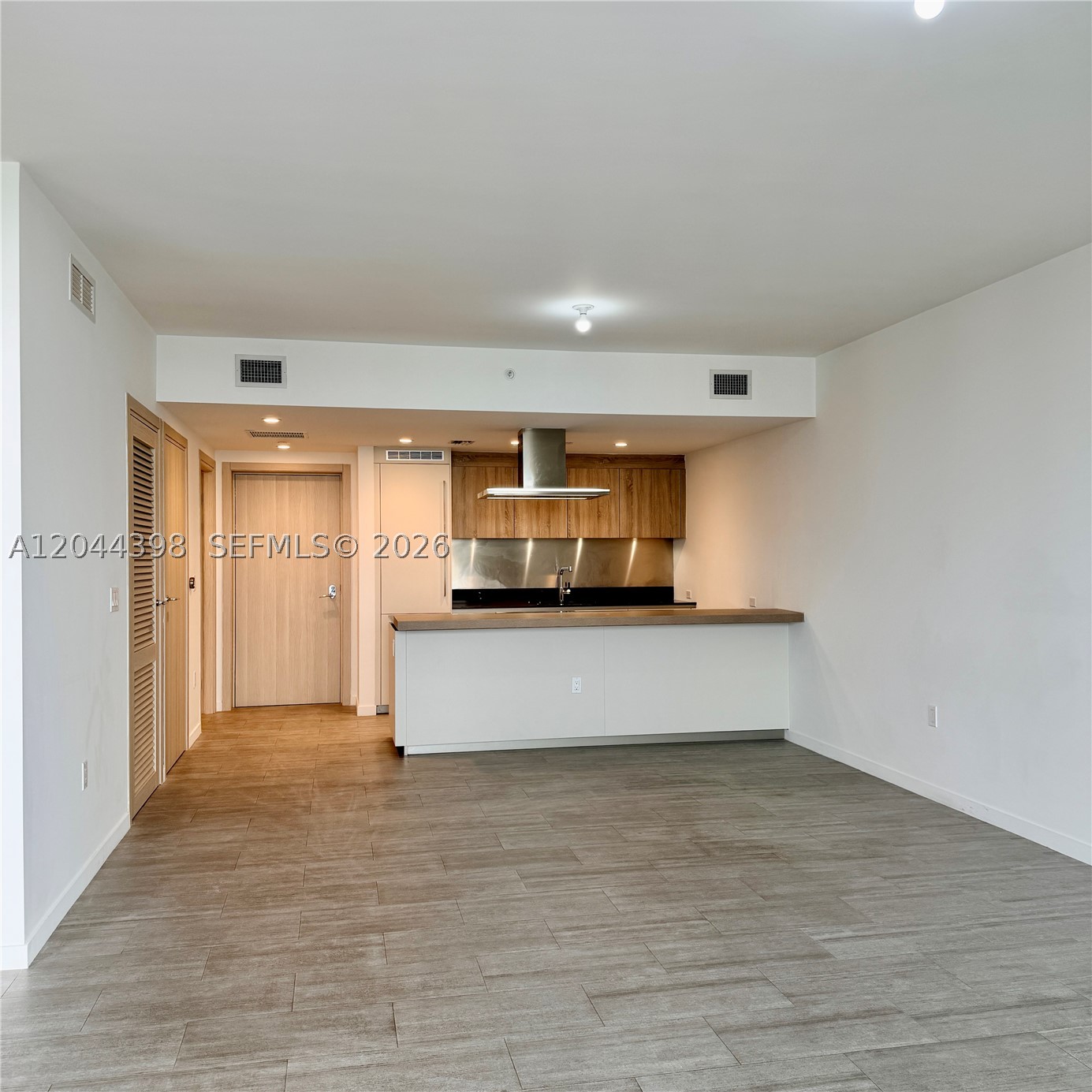 image Brickell Flatiron15