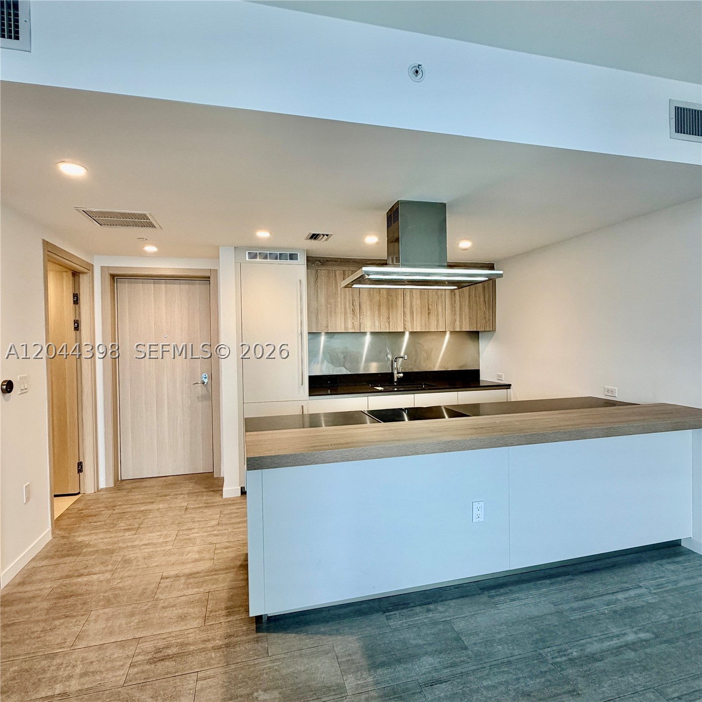 image Brickell Flatiron16