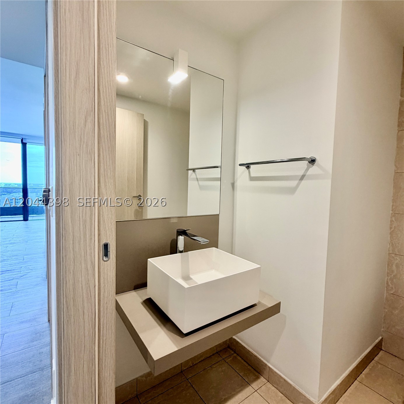 image Brickell Flatiron17