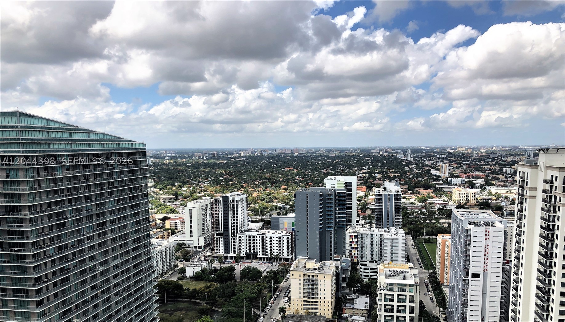 image Brickell Flatiron24
