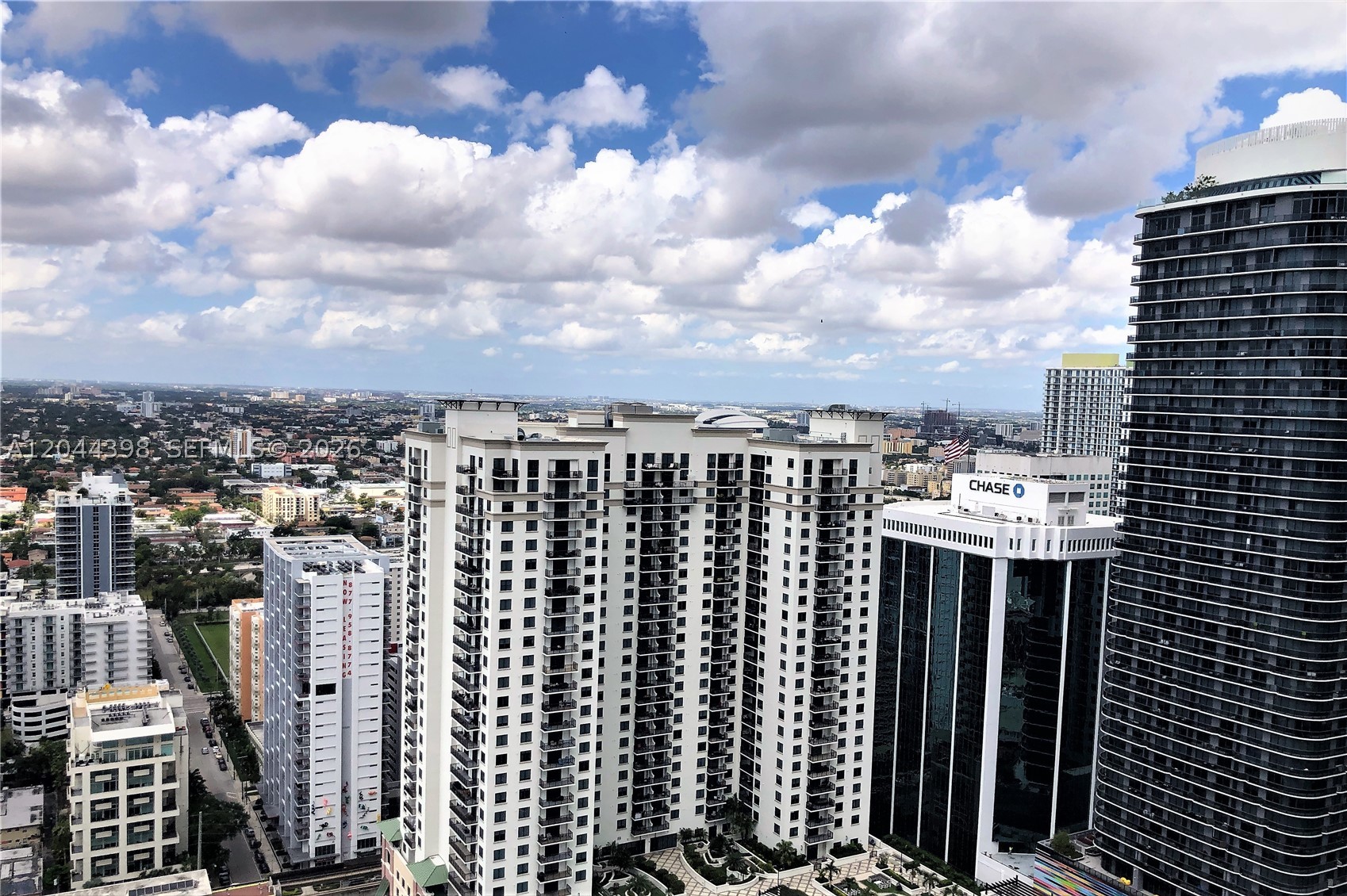 image Brickell Flatiron25