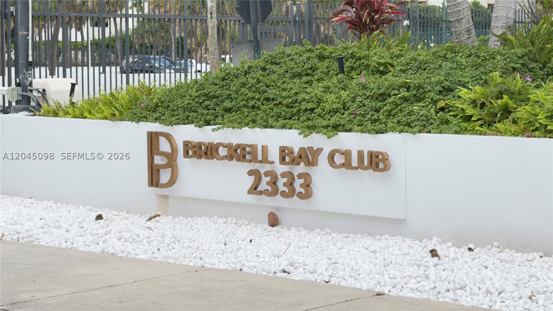 image Brickell Bay Club0